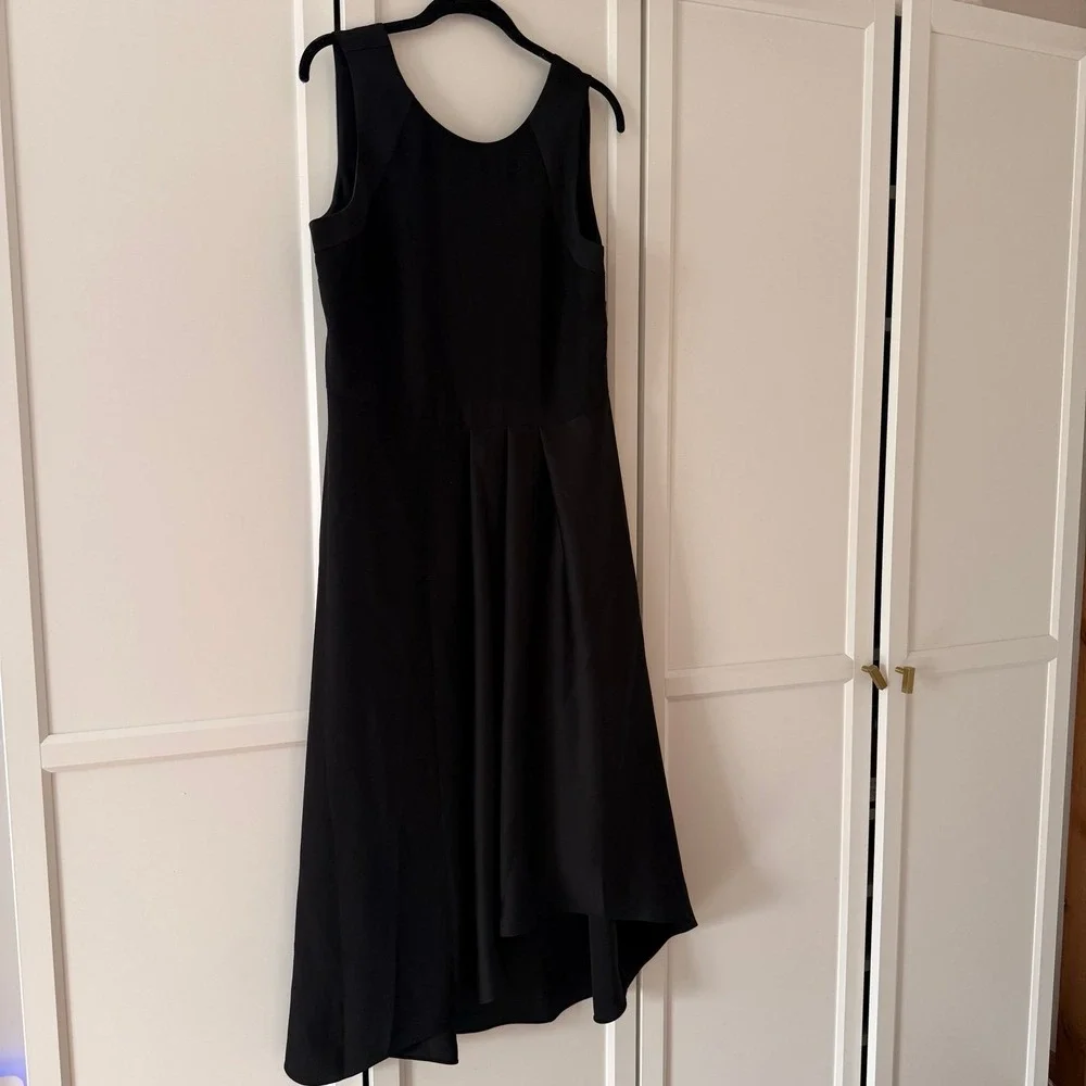 Banana Republic women's Banana Black Asymmetrical‎ Dress Womens 10 NEW